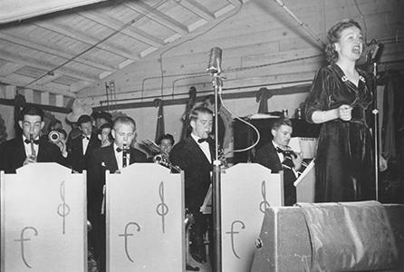 Big band dance near Banning field headquarters, Nov. 1934. 